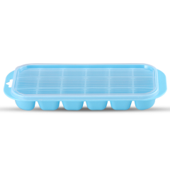 DAISY ICE TRAY WITH COVER LIGHT BLUE